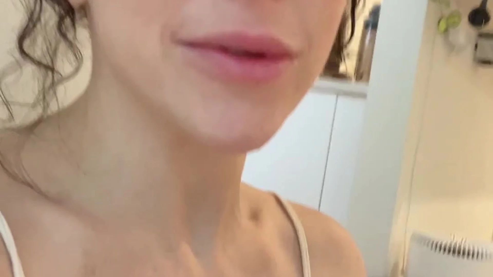 sexy natural boobs Mama Fiona naked pics Sensational