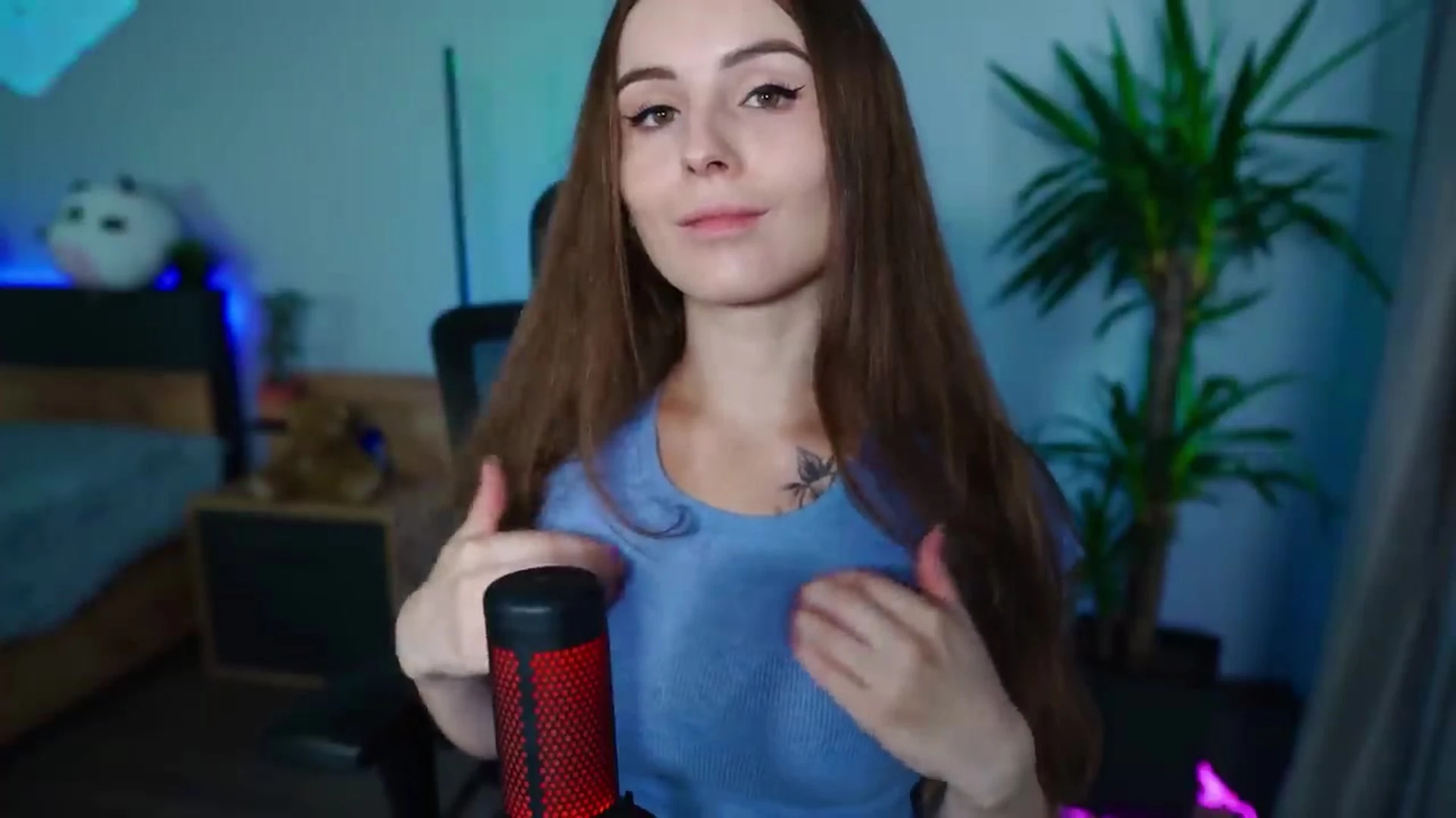 slutty babe Sweating big tits malinkaa98 Fansly