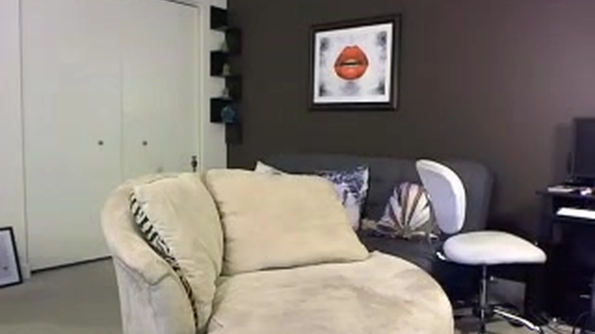 small girl Aspen Rae boobs