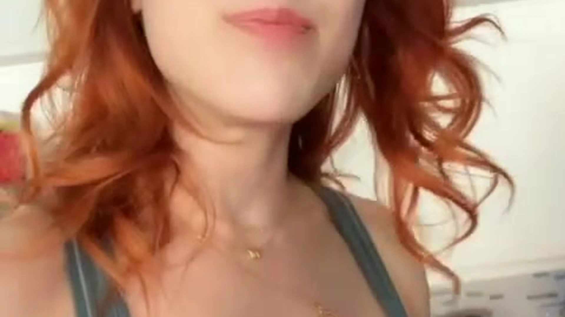 Sensational slim Molly Stewart nude onlyfans