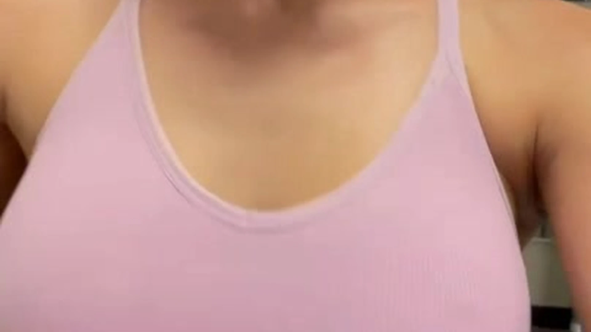 Angelic big fake tits madiiitay nude pic