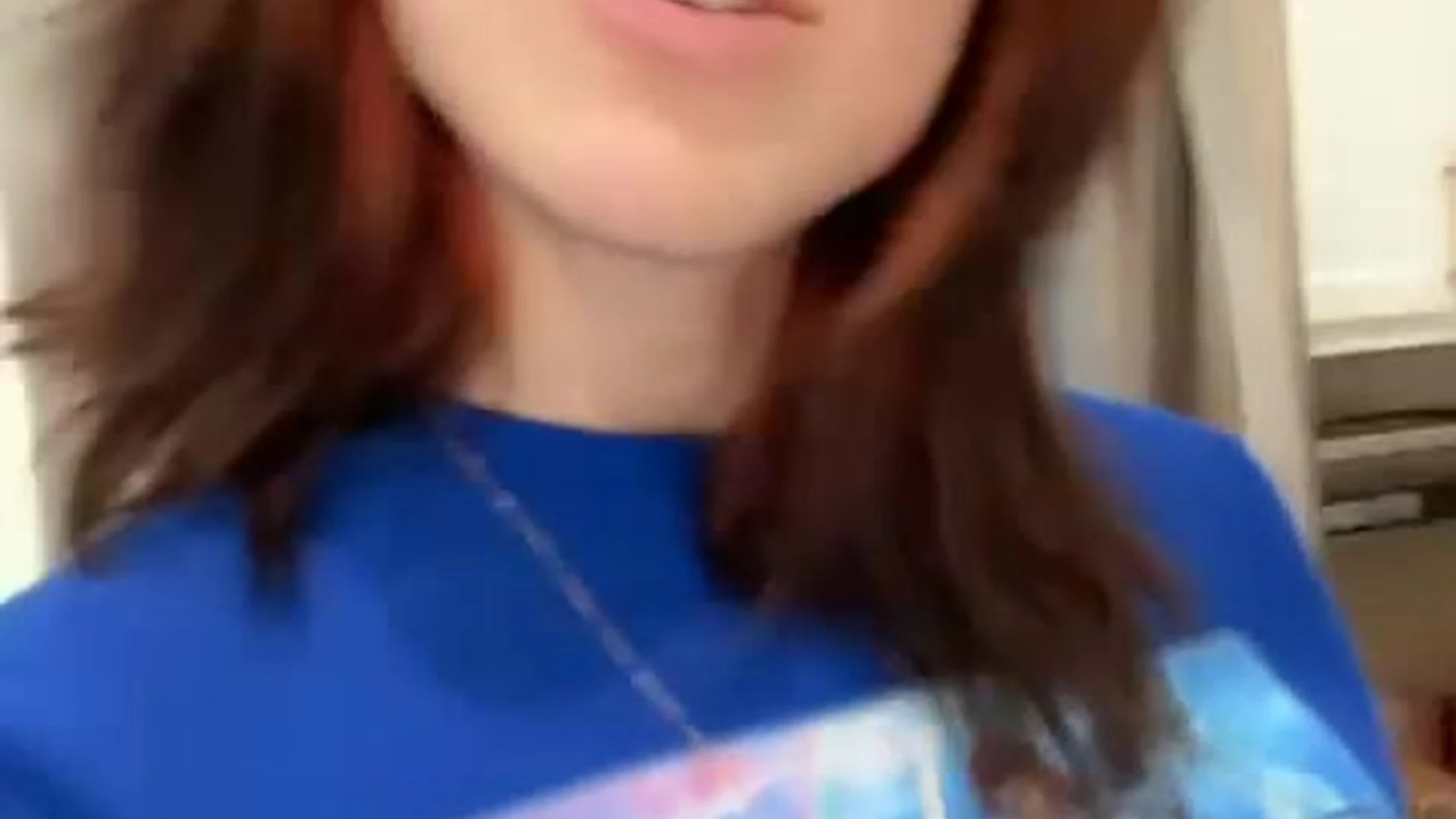 petite Molly Stewart masturbating