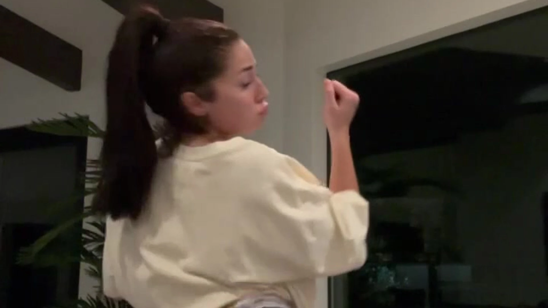 Latina playgirlcris nude porn leak full clip leak