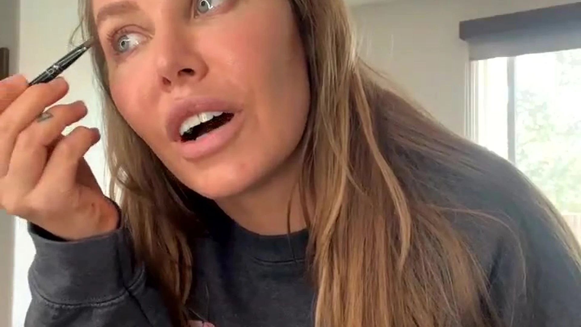 natural boobs Nicole Aniston onlyfans pic Sensational