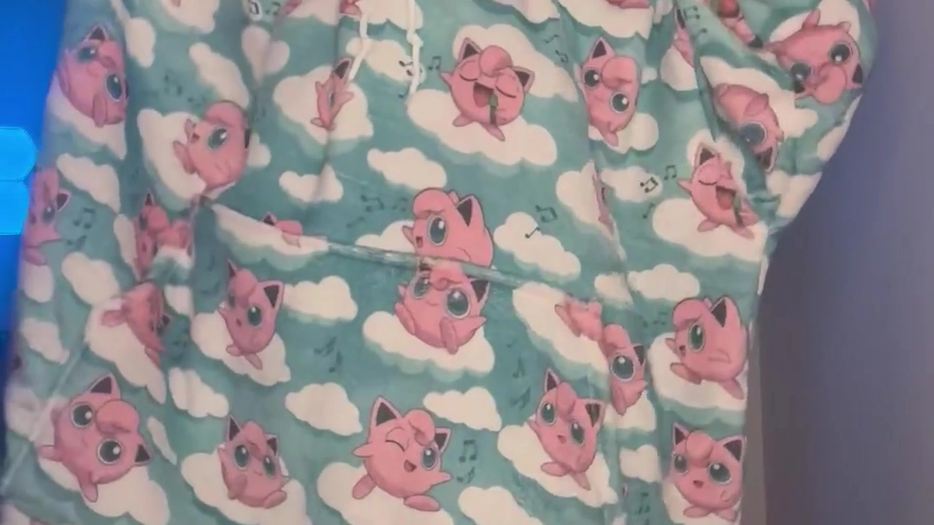 cutie pie sucking livestreamer Cheekymz nude pic