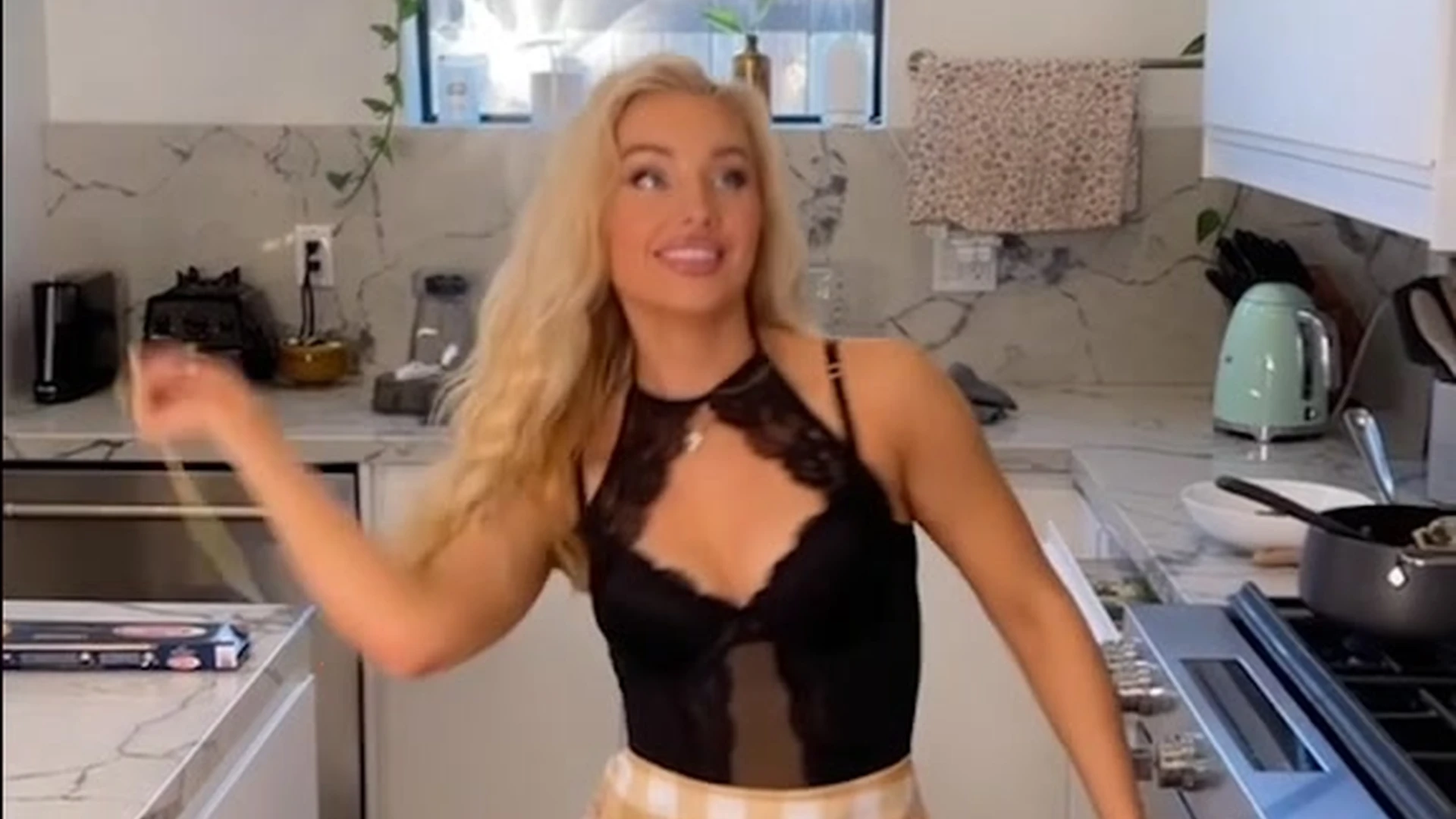 petite Charlotte Parkes real name PRIVATE