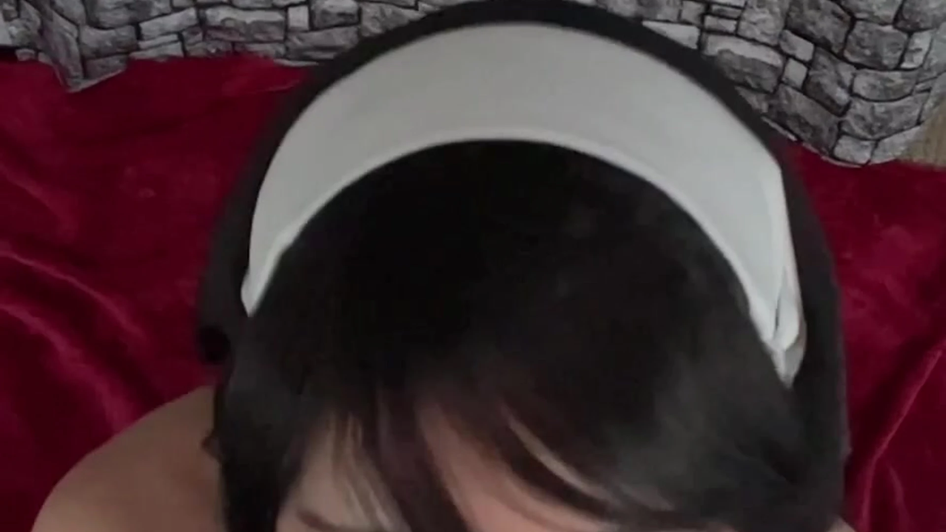 slim womanwearingred simpcity EPIC