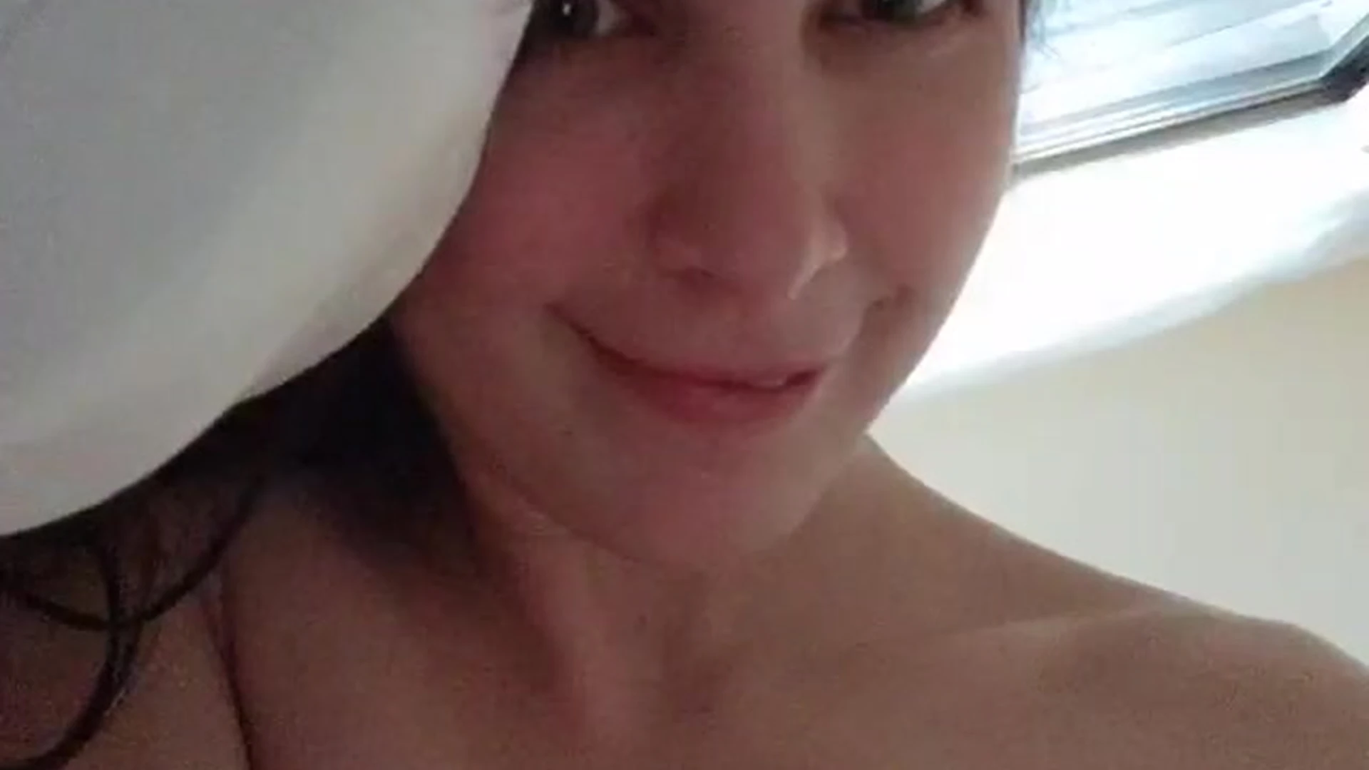 Epic gorgeous caucasian aella girl onlyfans leaks