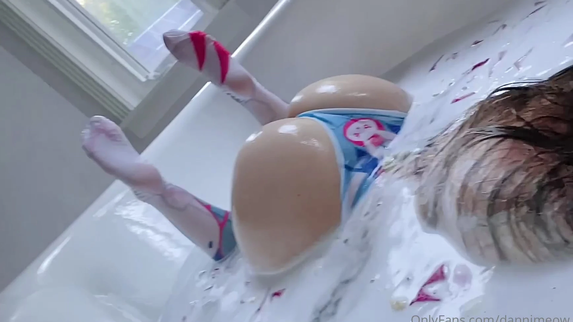 natural boobs Danni Meow leaks Exposed