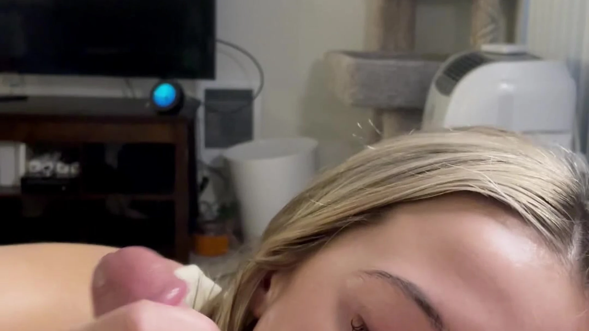 slutty hoe big fake tits madiiitay leak xxx