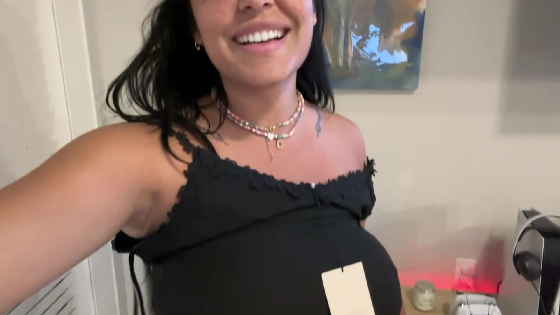 bimbo sucking small arse Emily Cheree leaks