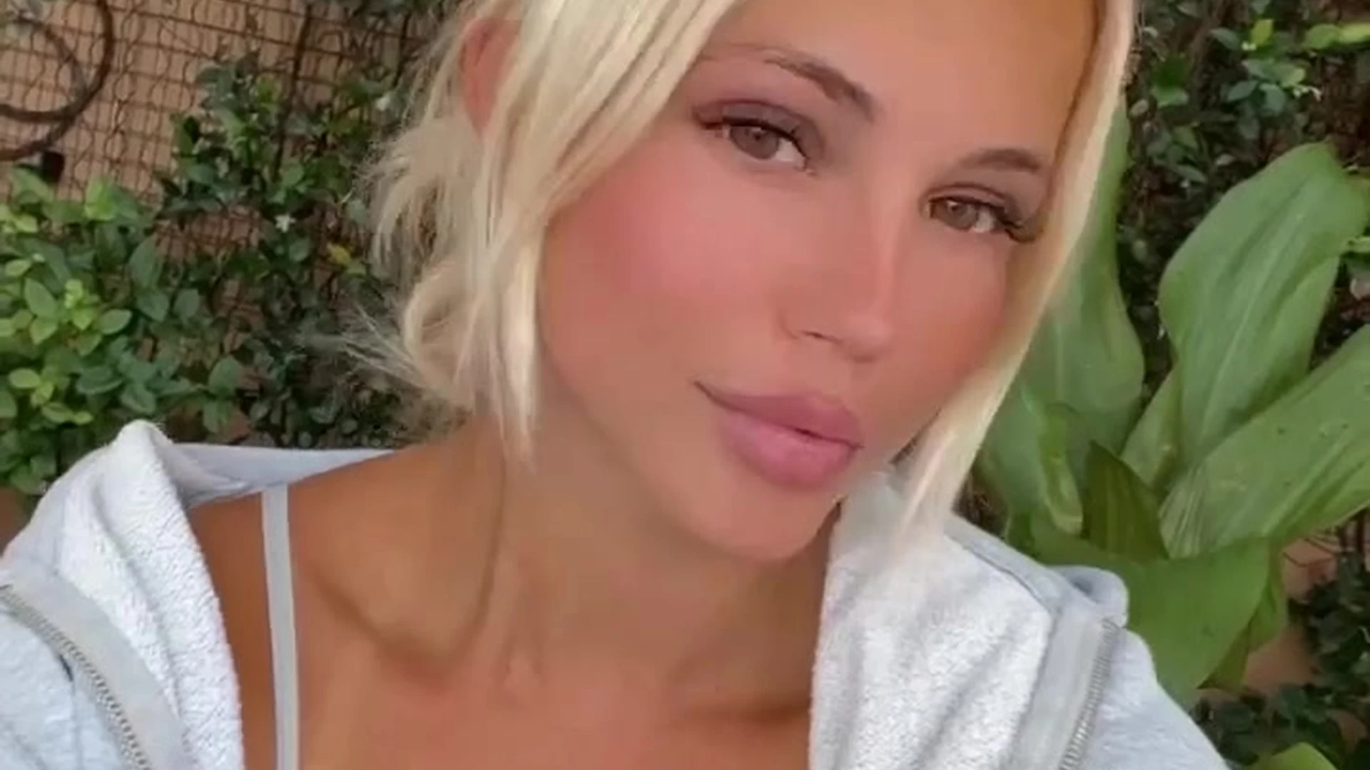 teen big boobs kt Lordahl blowjob