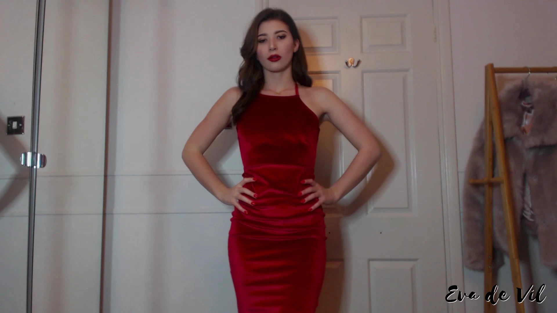 Epic boobies Eva de Vil nudes free