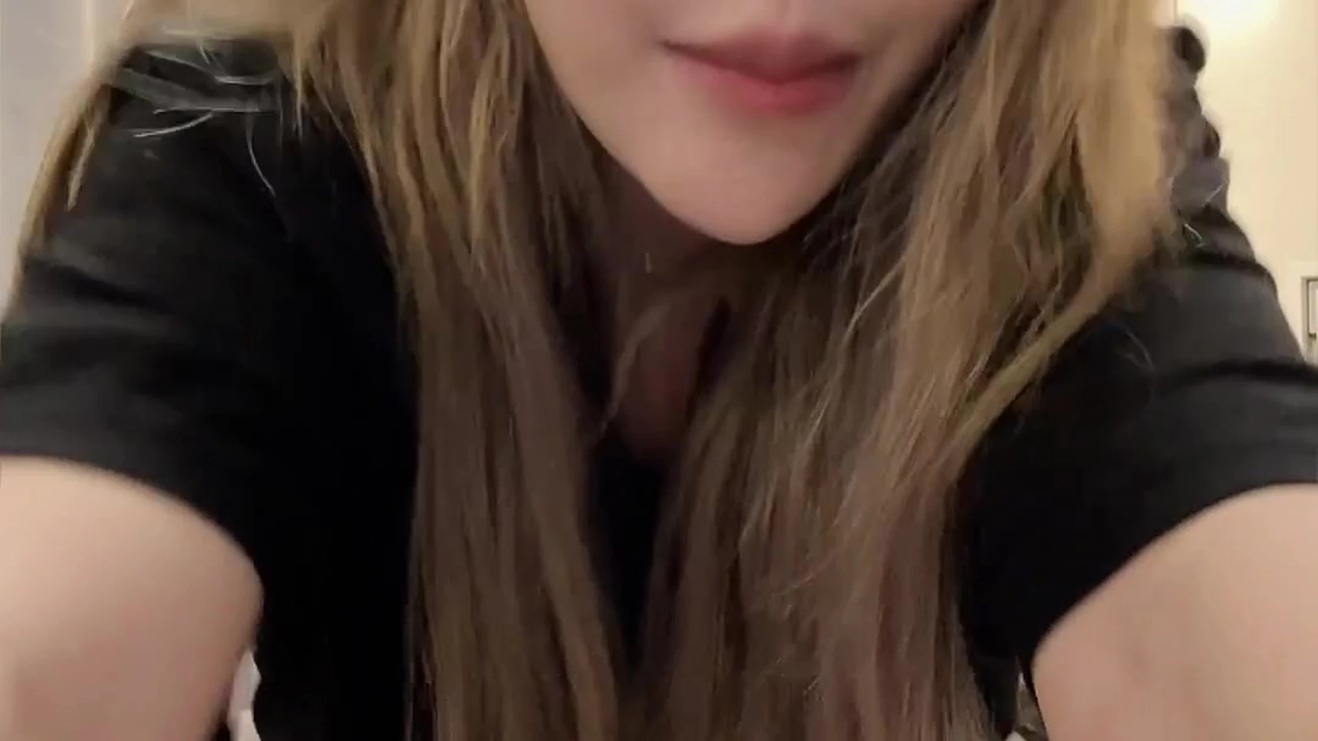 bimbo asian Kittylixo camgirl Exclusive full vid Sensational