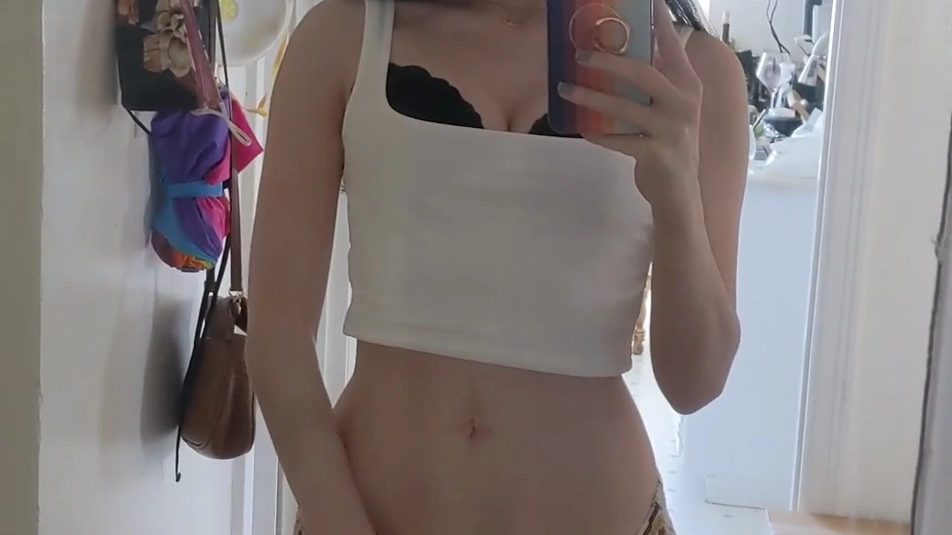 caucasian aella girl l e a k e d