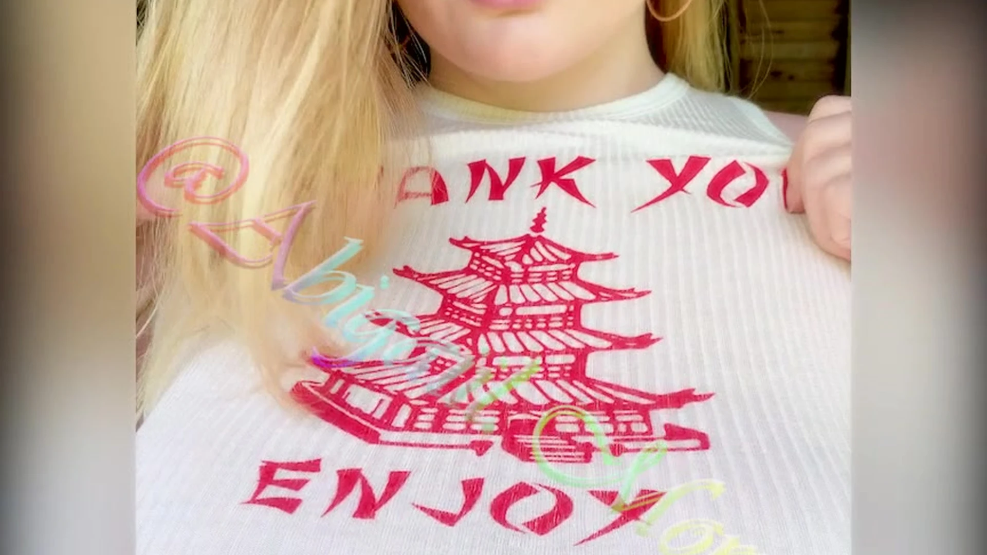 curvy Abigaiil Morris solo