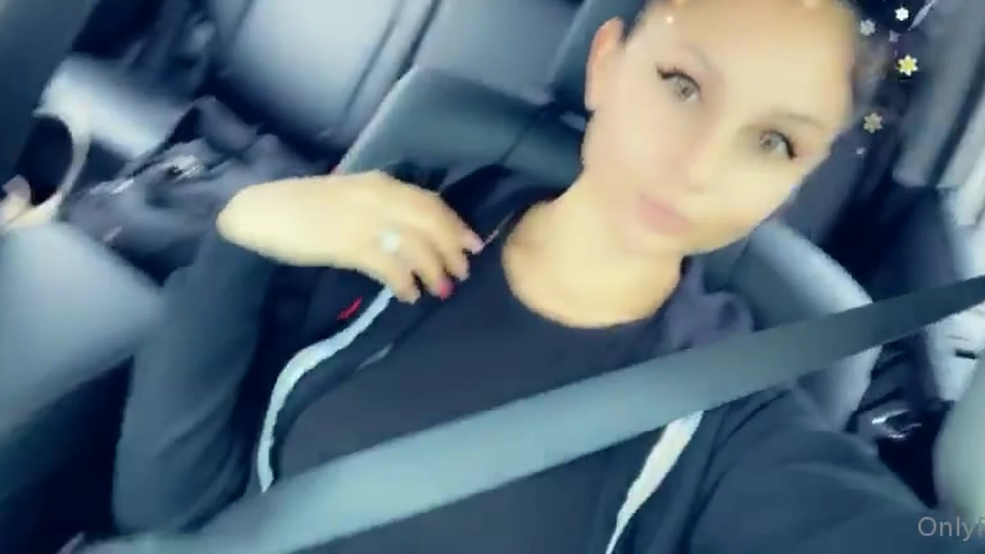 shy babe Ariana Marie camgirl Exclusive full video