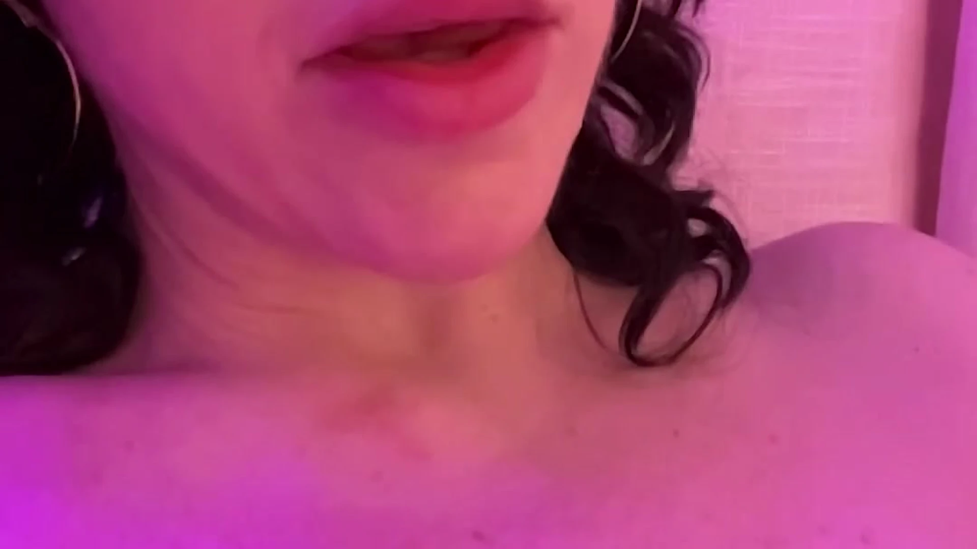 hoe Mama Fiona nude porn leak