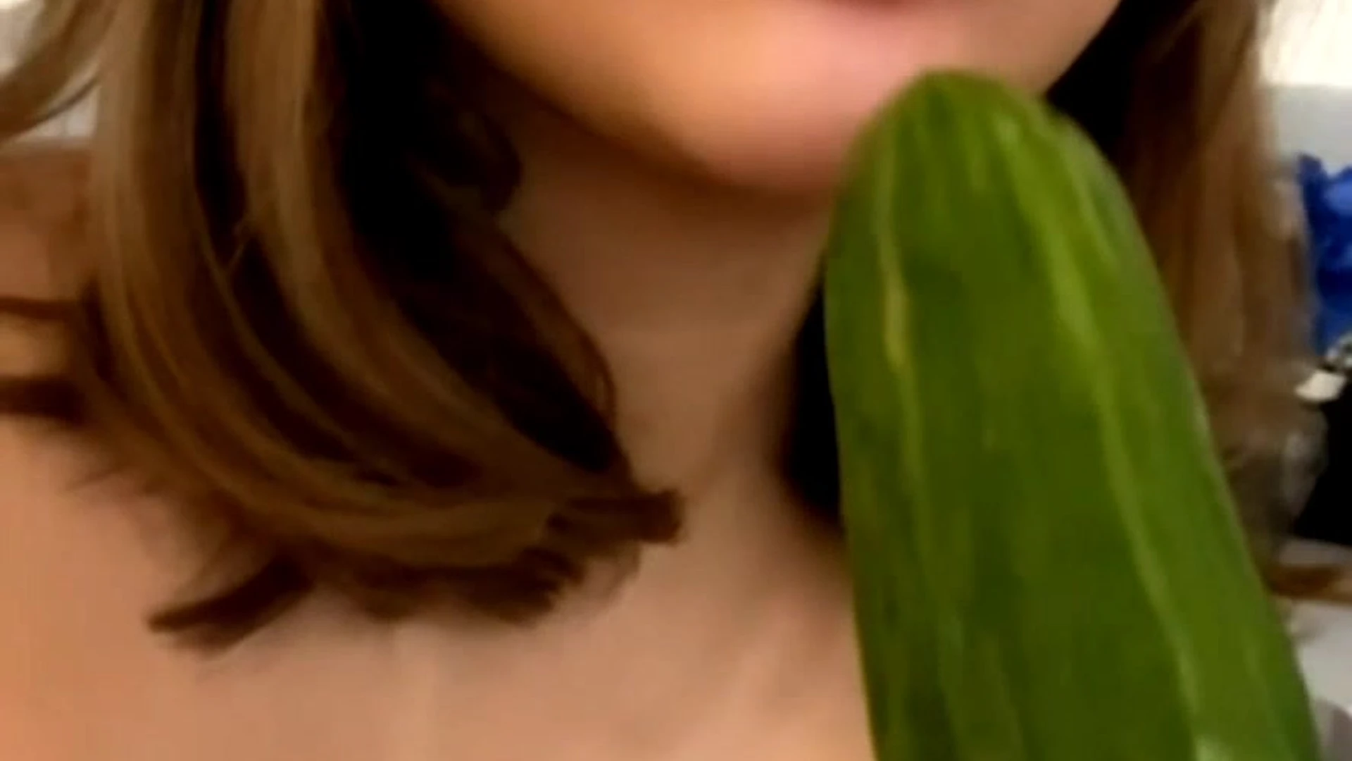 Epic emodel babe Chromazz nude