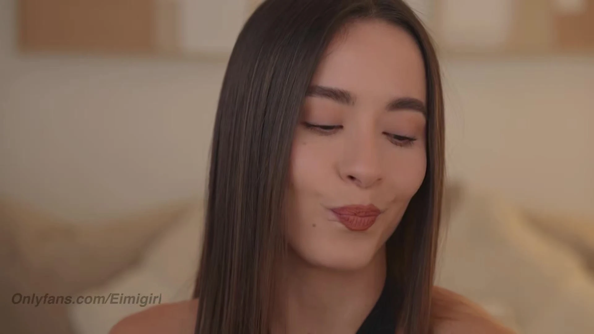 Affectionate babe emyii erome