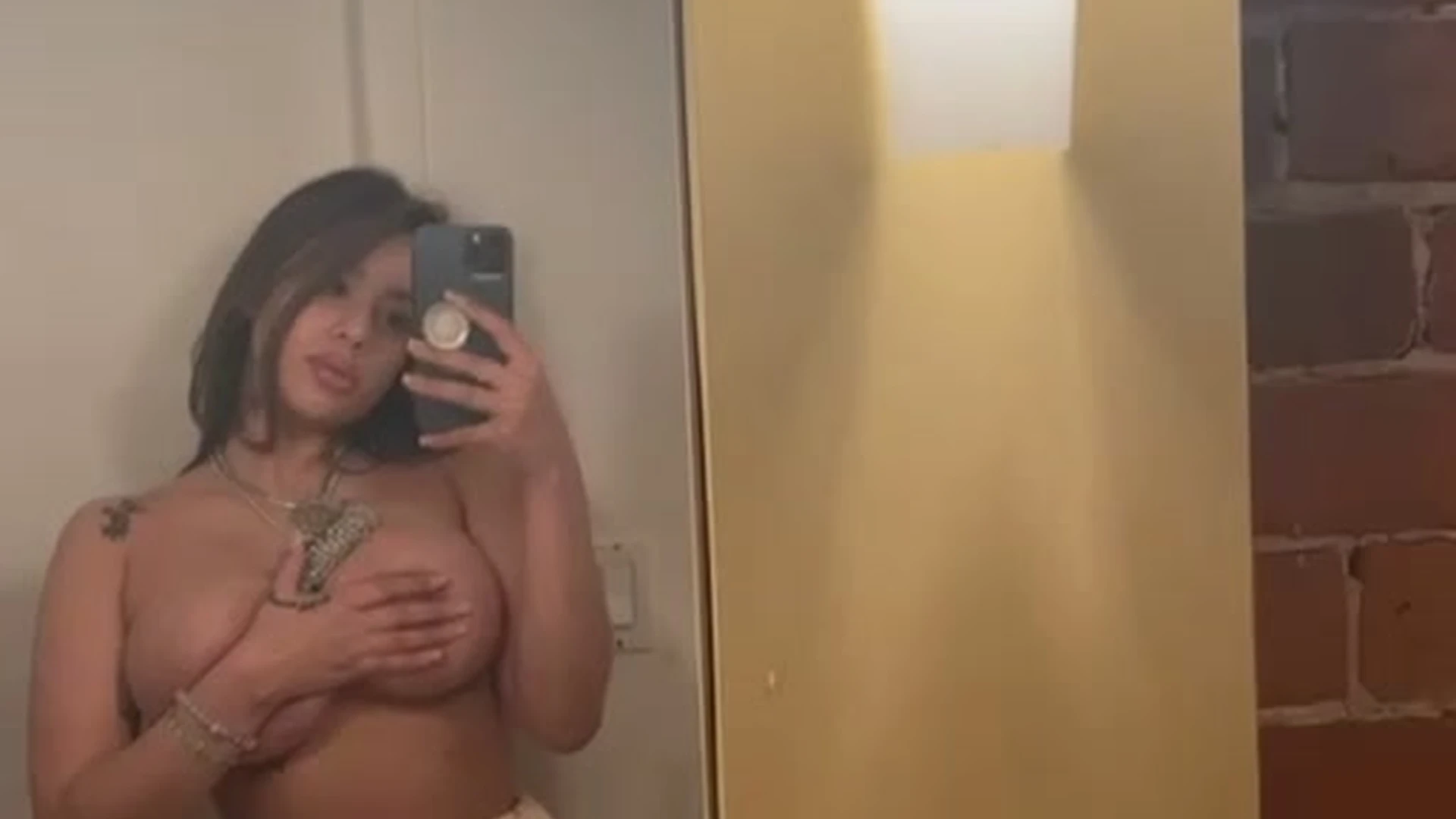 babe Chromazz onlyfans nude pics Video