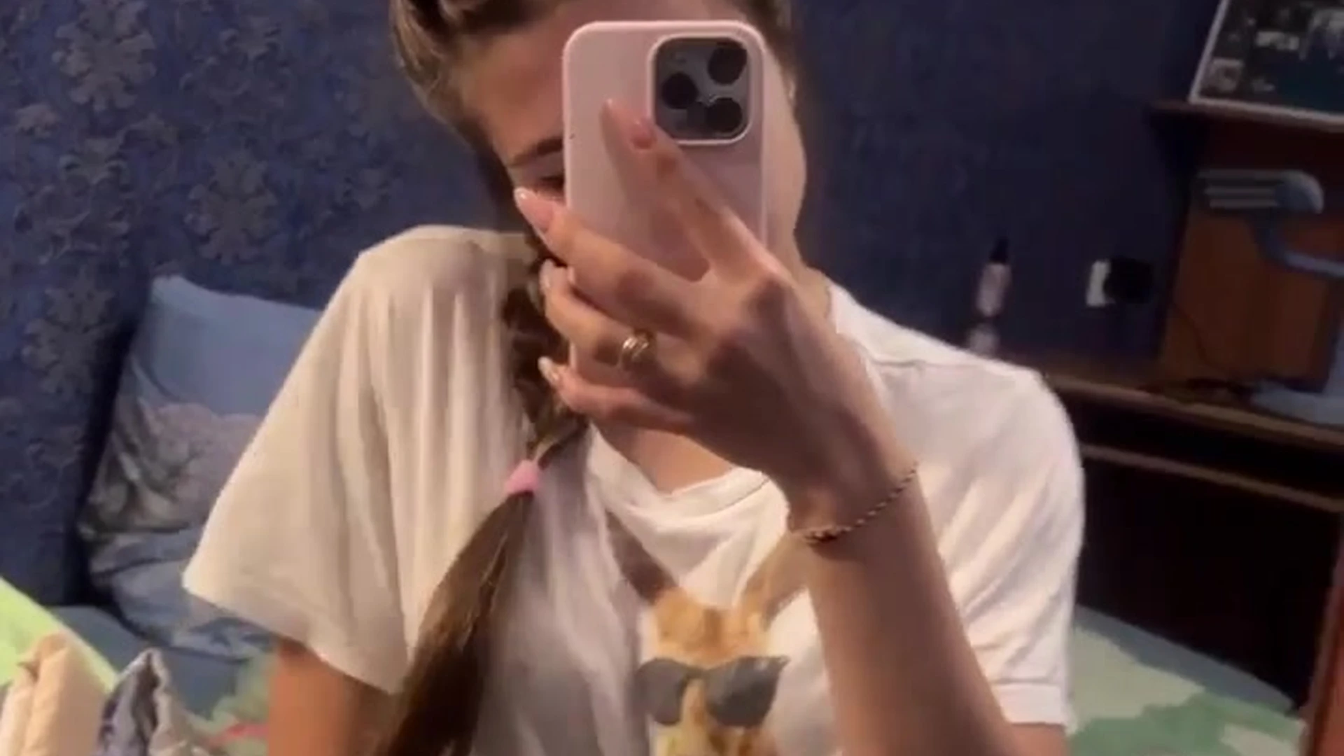 Epic e-girl Cute lerabuns nude EXPOSED