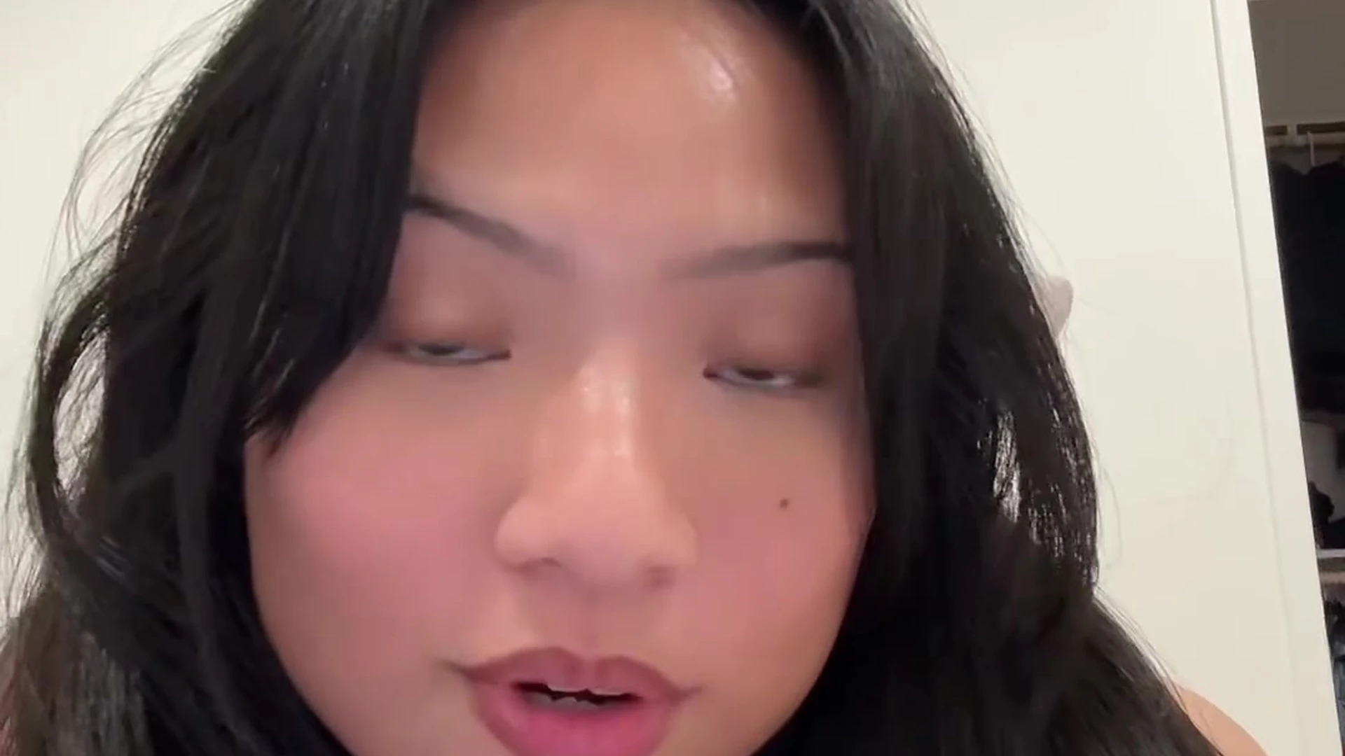 Dazzling  curvy Tiiieeen nude tits FullVID Epic