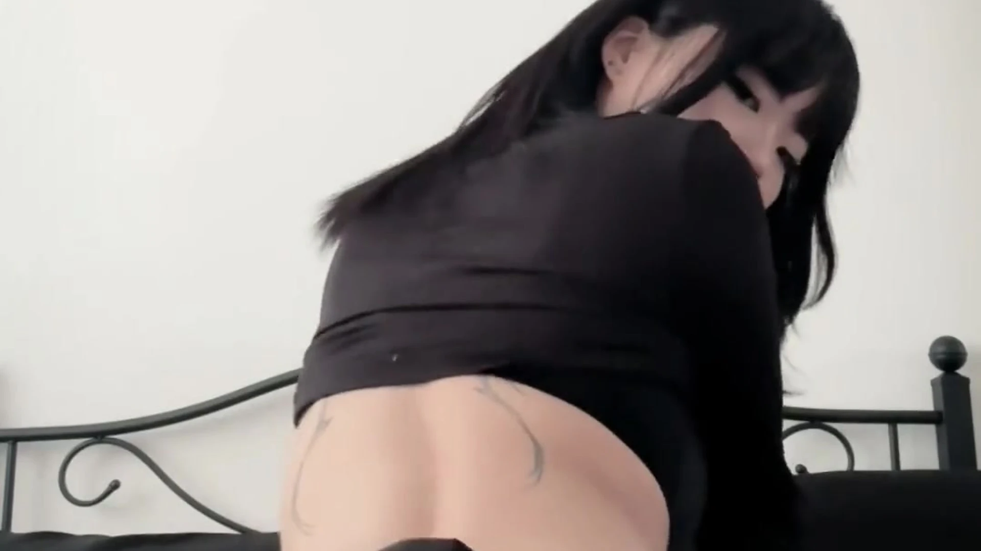 Steadfast petite Dystorra nude