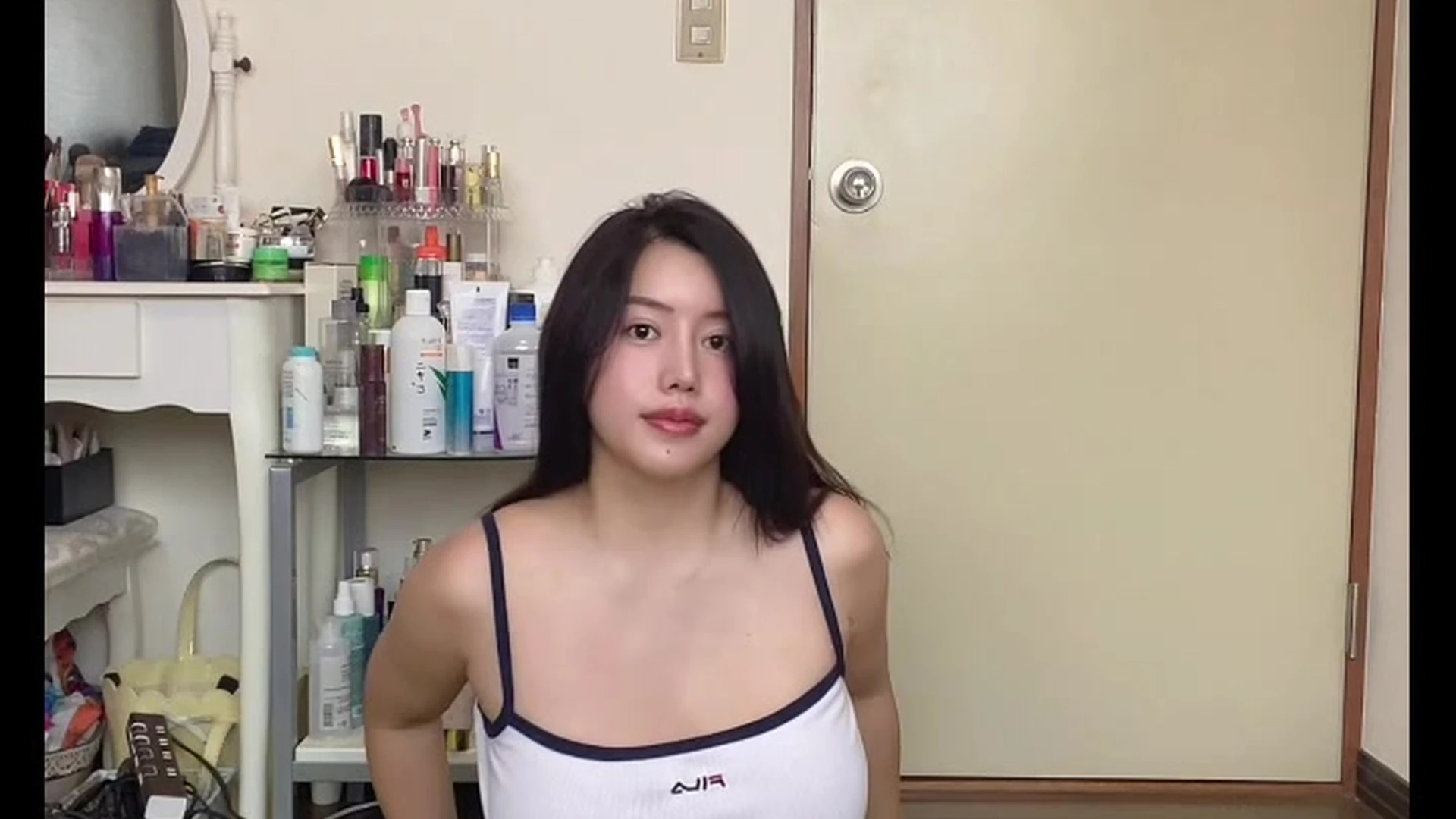 White Maria Nagai Nudes Clip