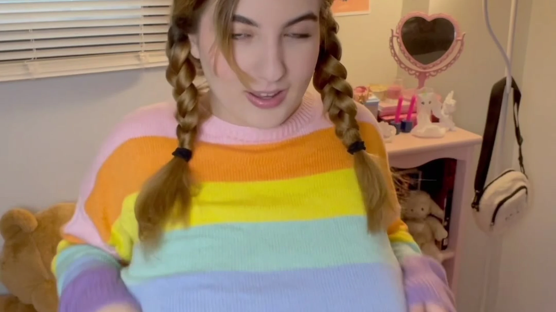 Exposed Babe brunette ShySlut0 Fansly leaked