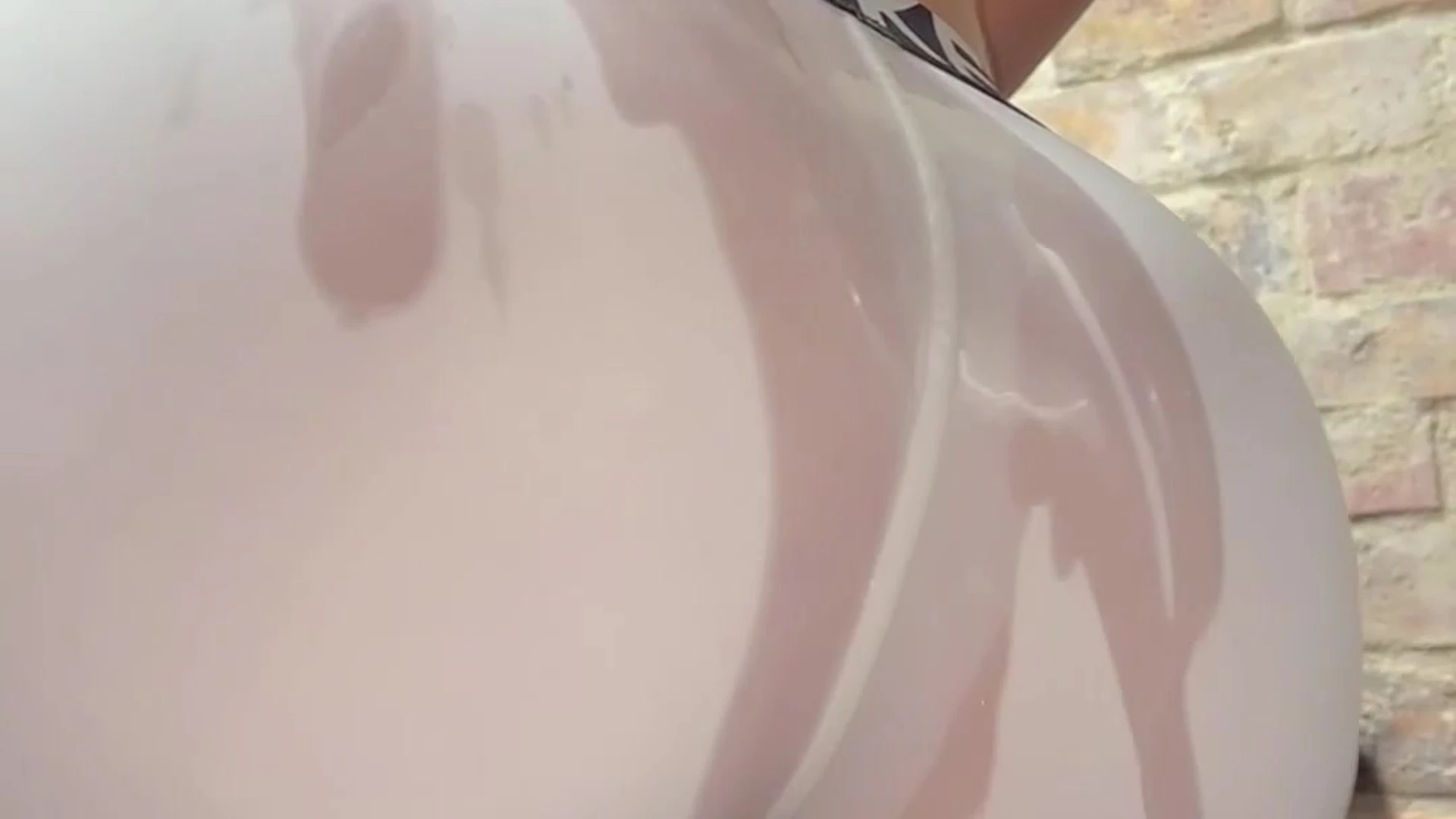 Epic influencer fake tits Maria Del Mar leaks pic