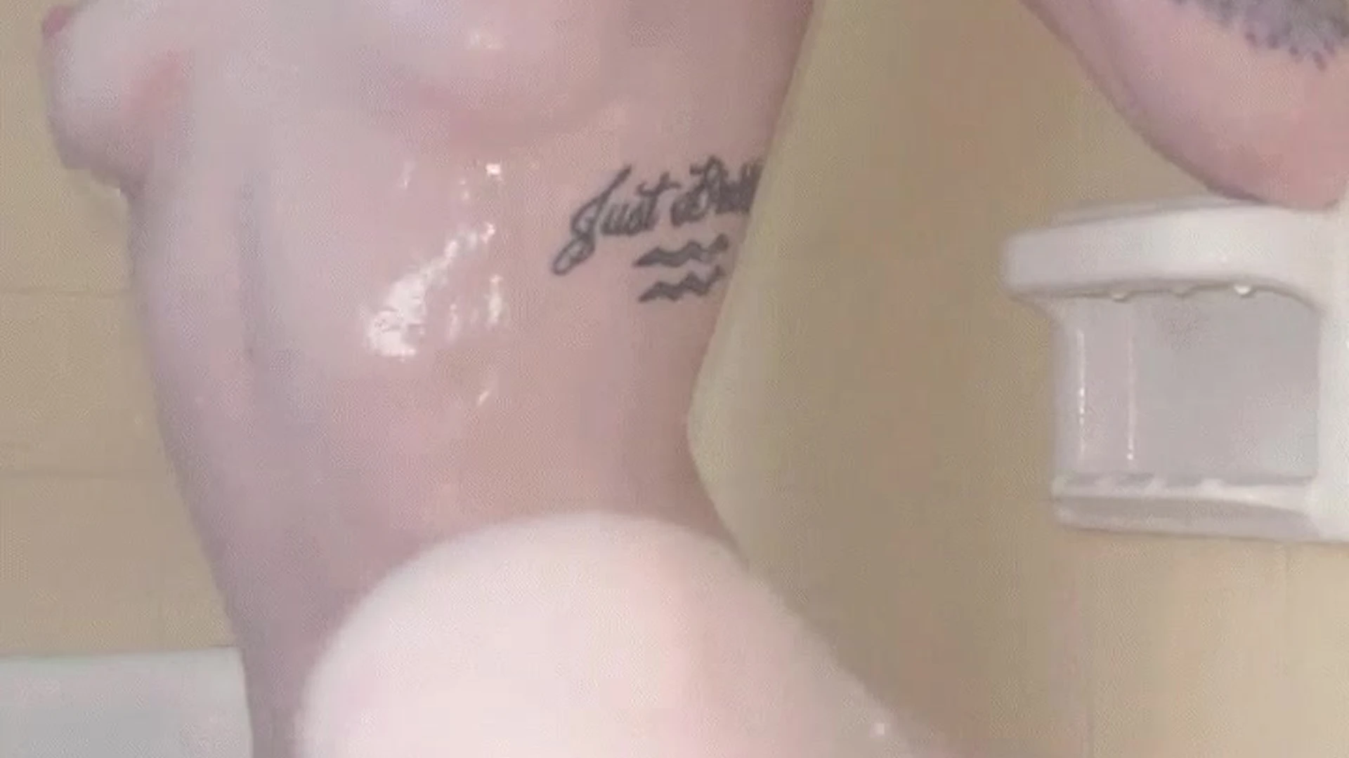 emodel slim Ashe Maree tits pic Exposed