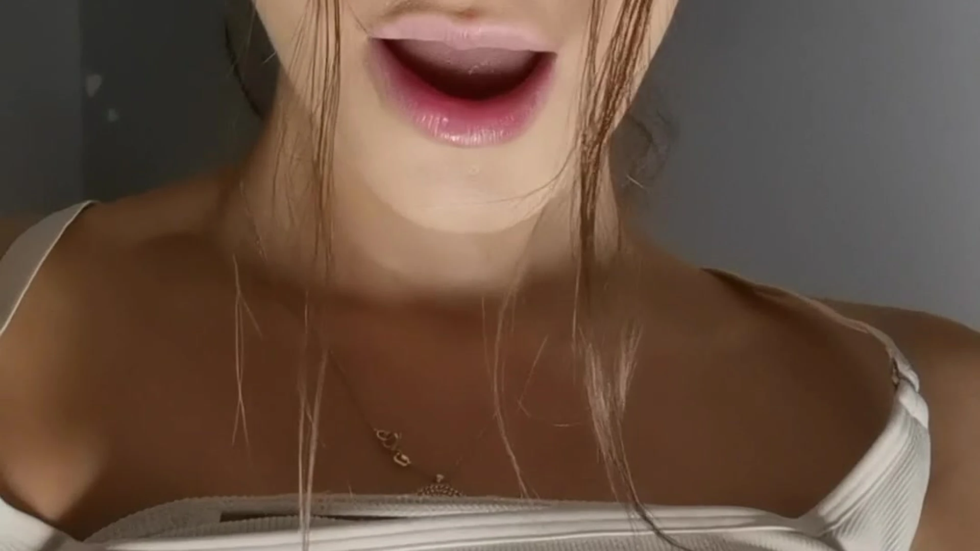 perky nextdoornurs3 masturbating