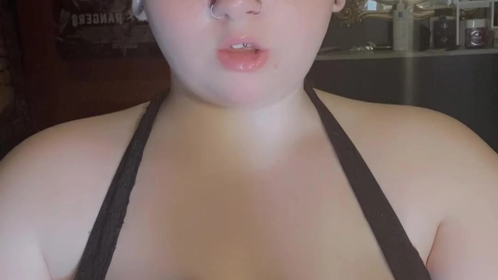 Big Tits Christi Spooks Nudes Exposed