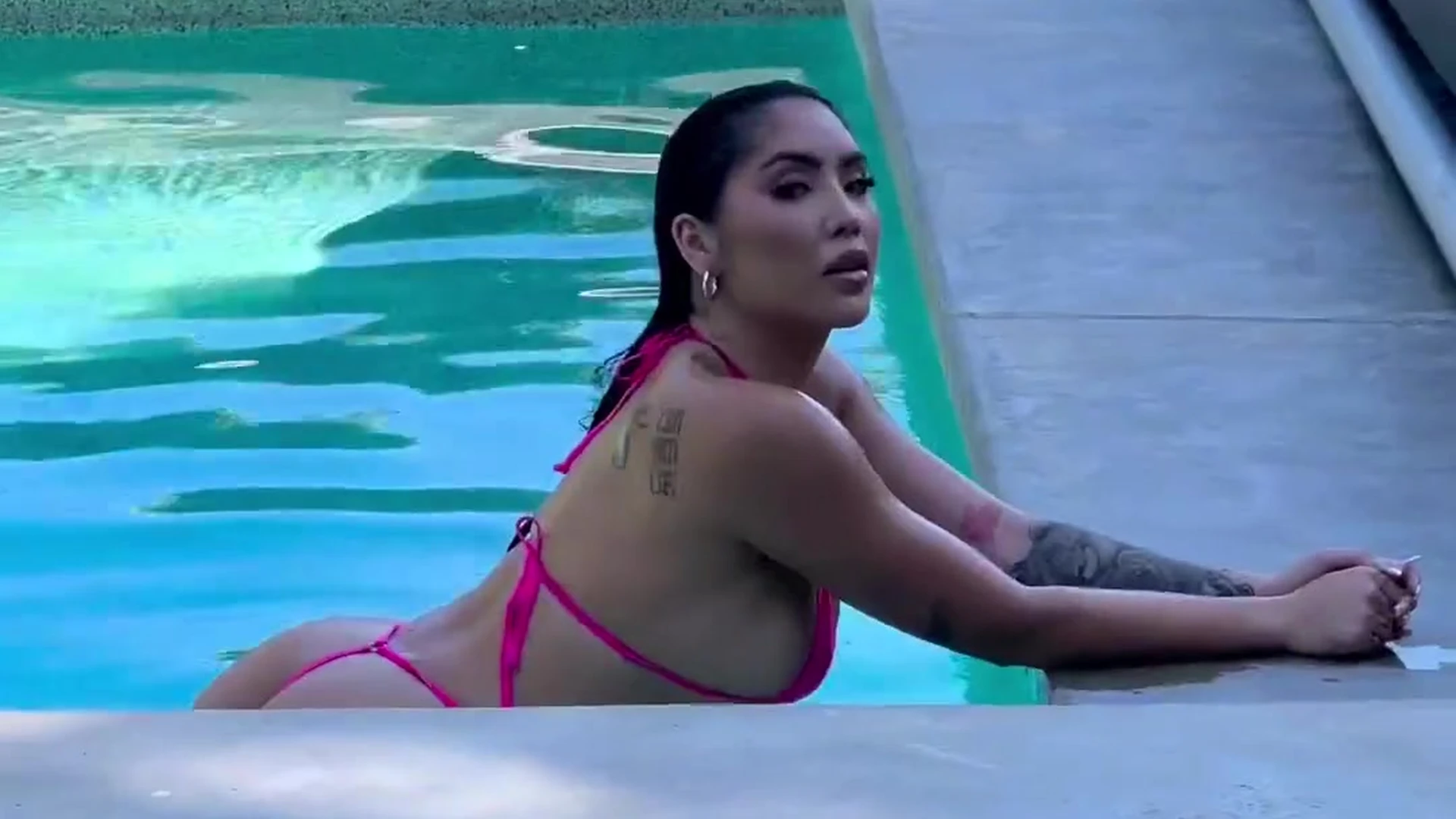 Sensational big tits Marie Madore leaked sextape