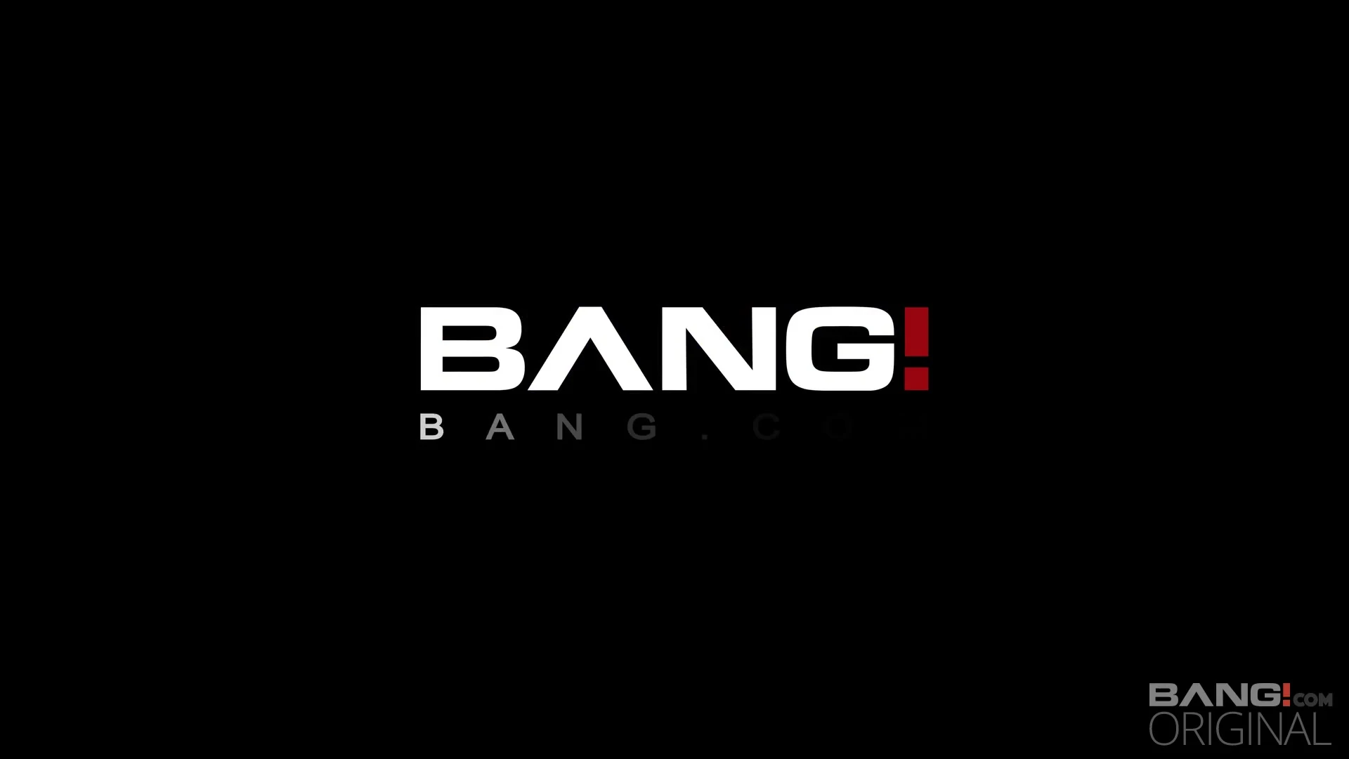 Exposed Brunette Karlee Grey nude