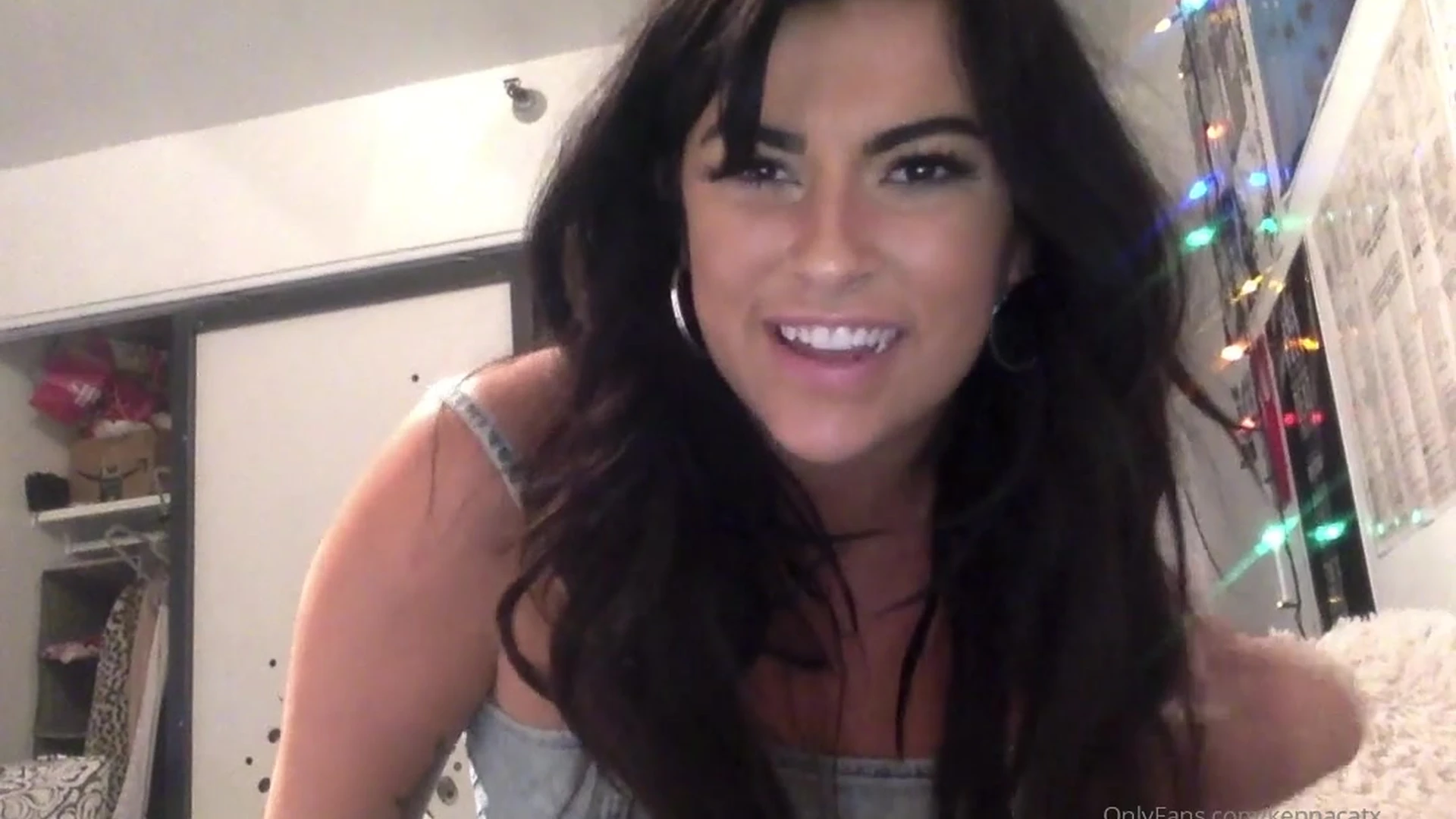 whore slut Kennacatx boobs Exposed