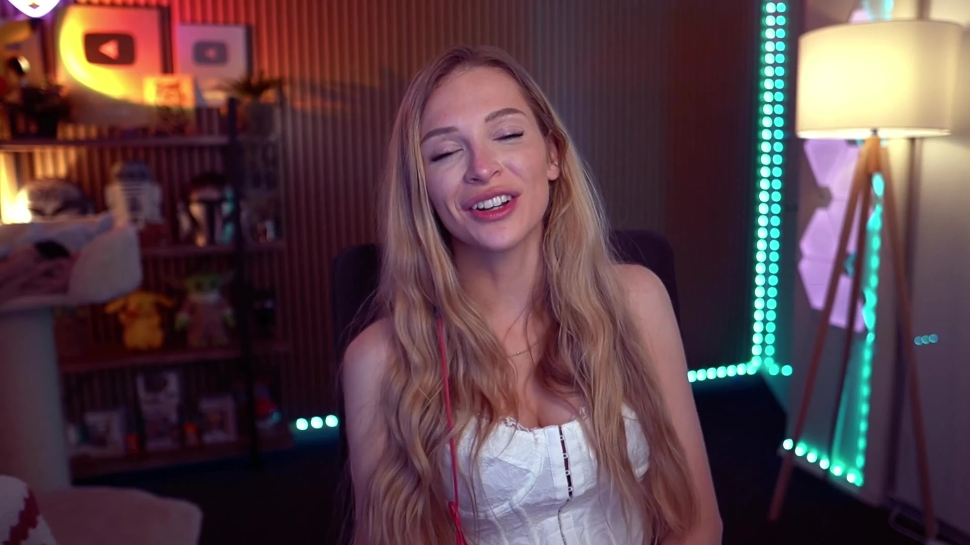 Sensational loving Bebahan clips video full