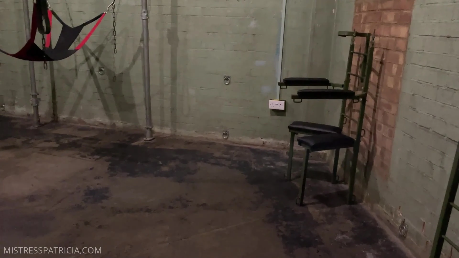 Epic slut Mistress Patricia Naked