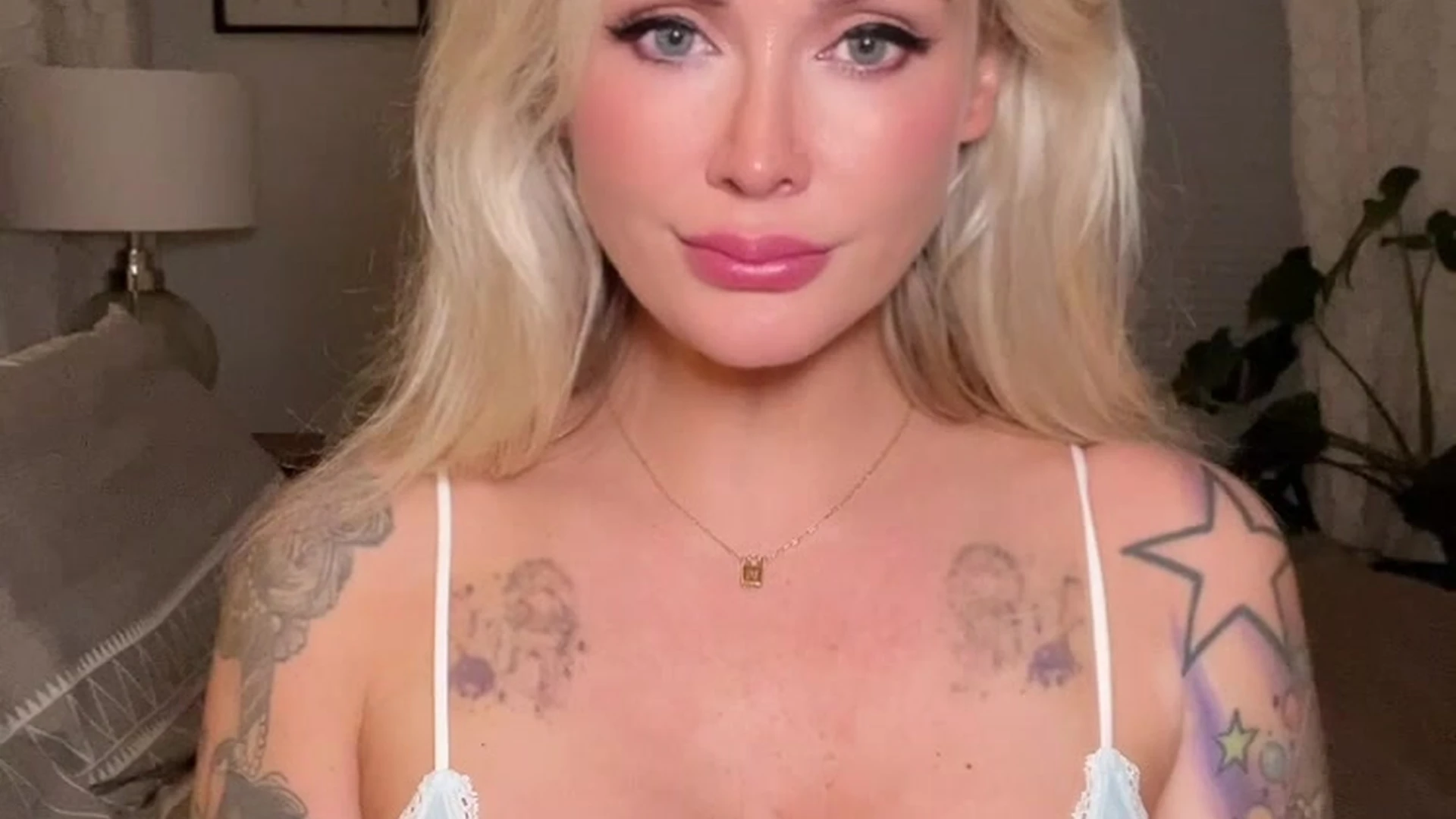 Amicable Dripping curvy Laura Lux leaked only fans