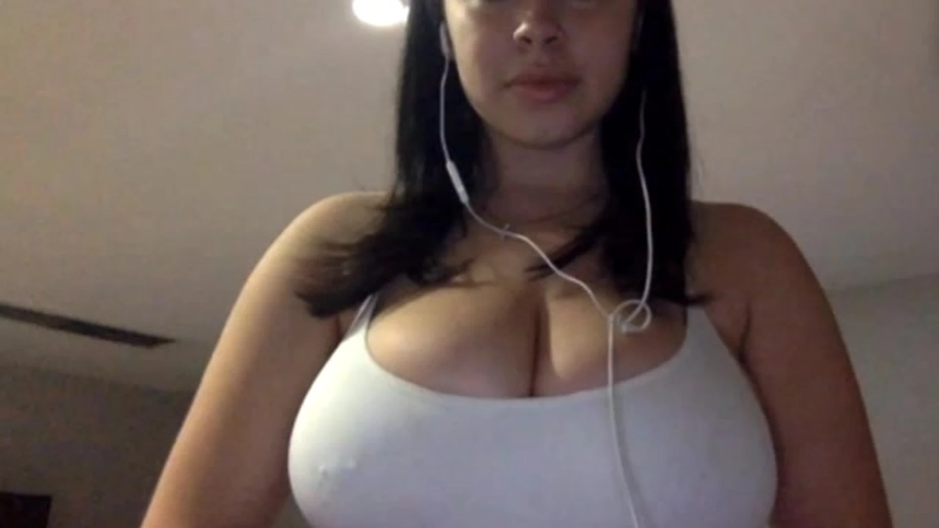 Sensational Babe AudryAdames erome