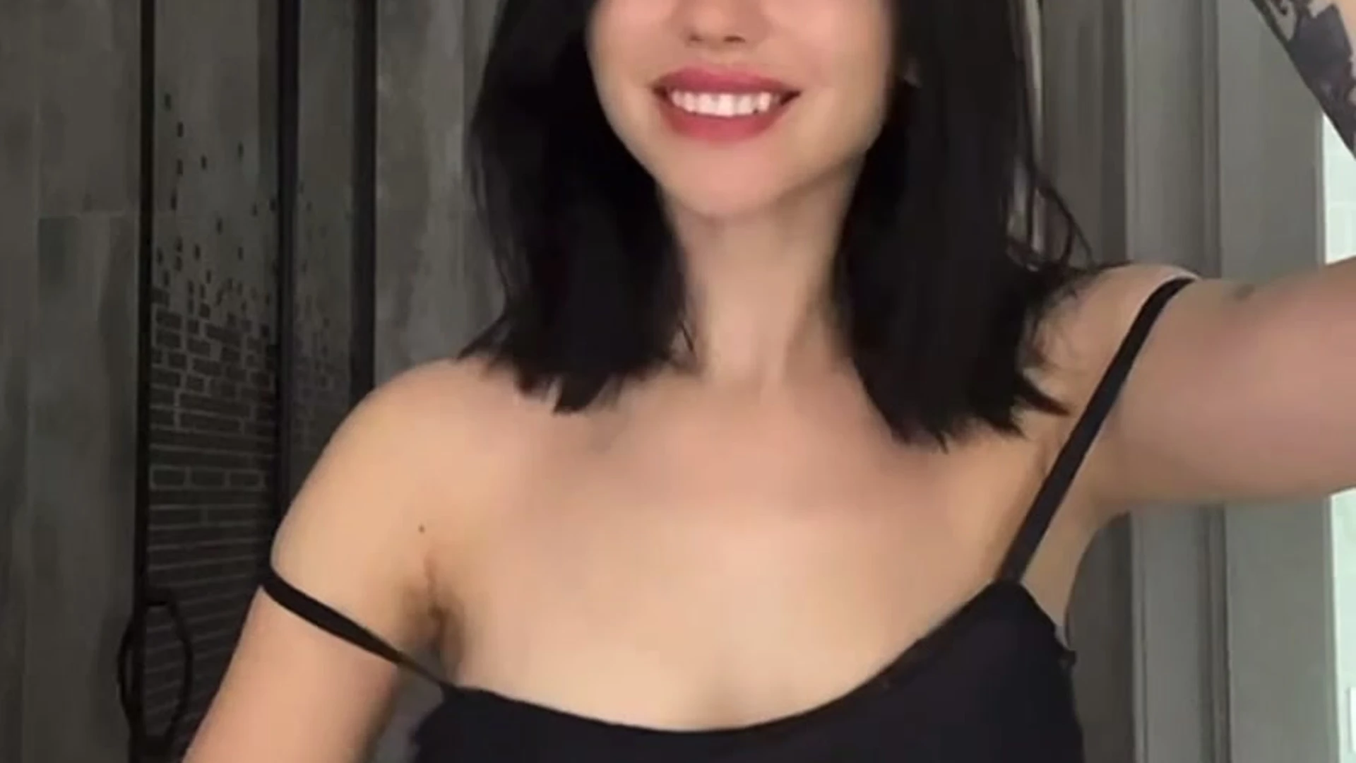 Big Tits Irena Ortega nude pics EPIC