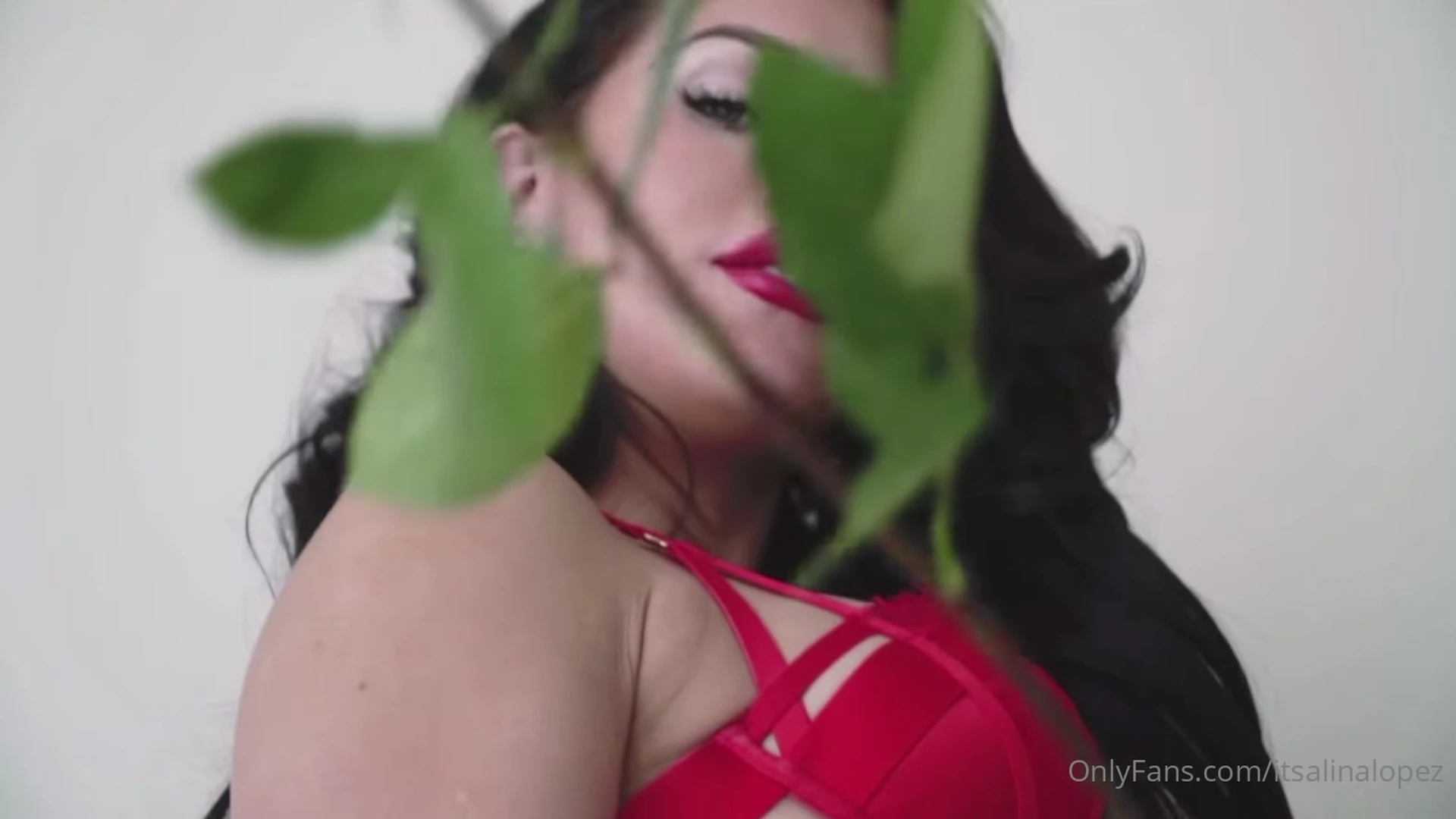 slut Alina Lopez solo