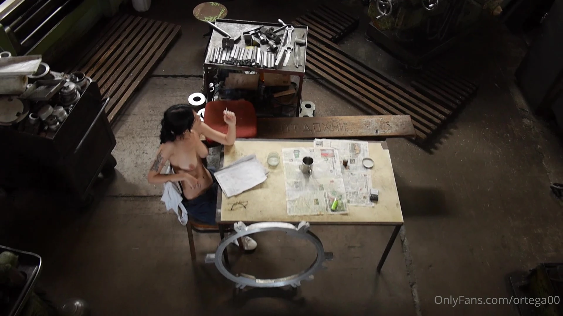 non-binary Irena Ortega clips Sensational