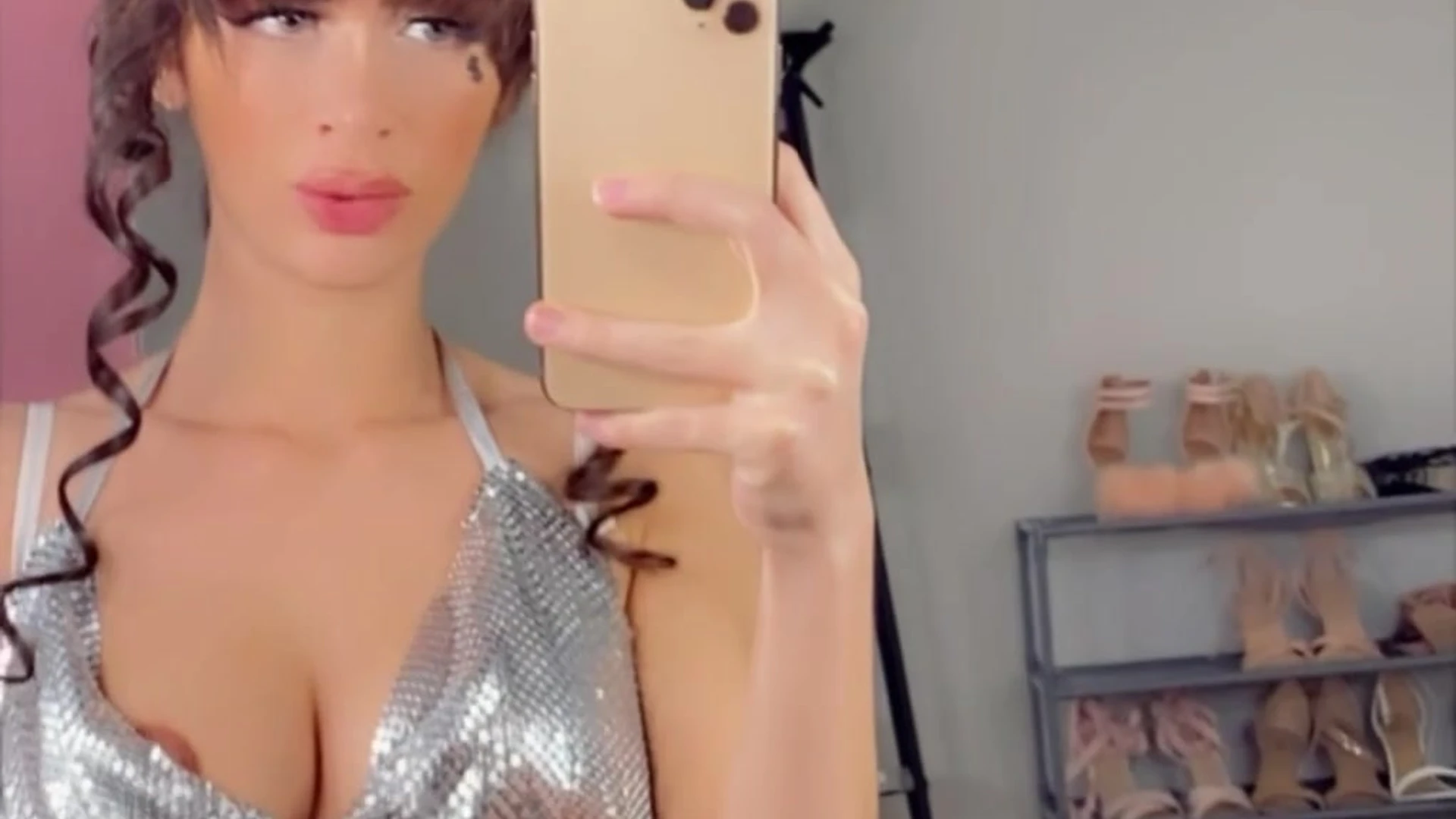 babe Ariana Mumtaz nude porn leak