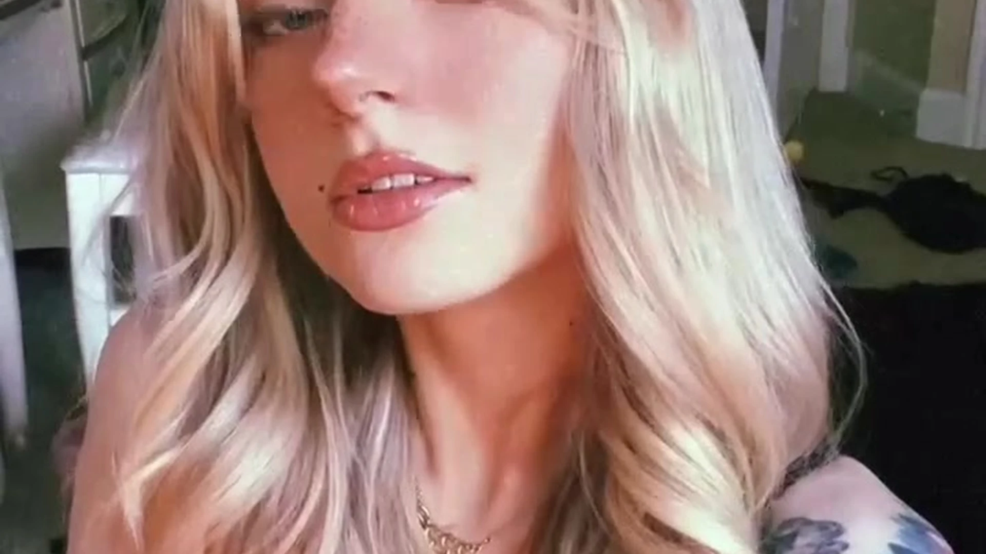 bimbo Blonde Imsadspice sex fullvideo