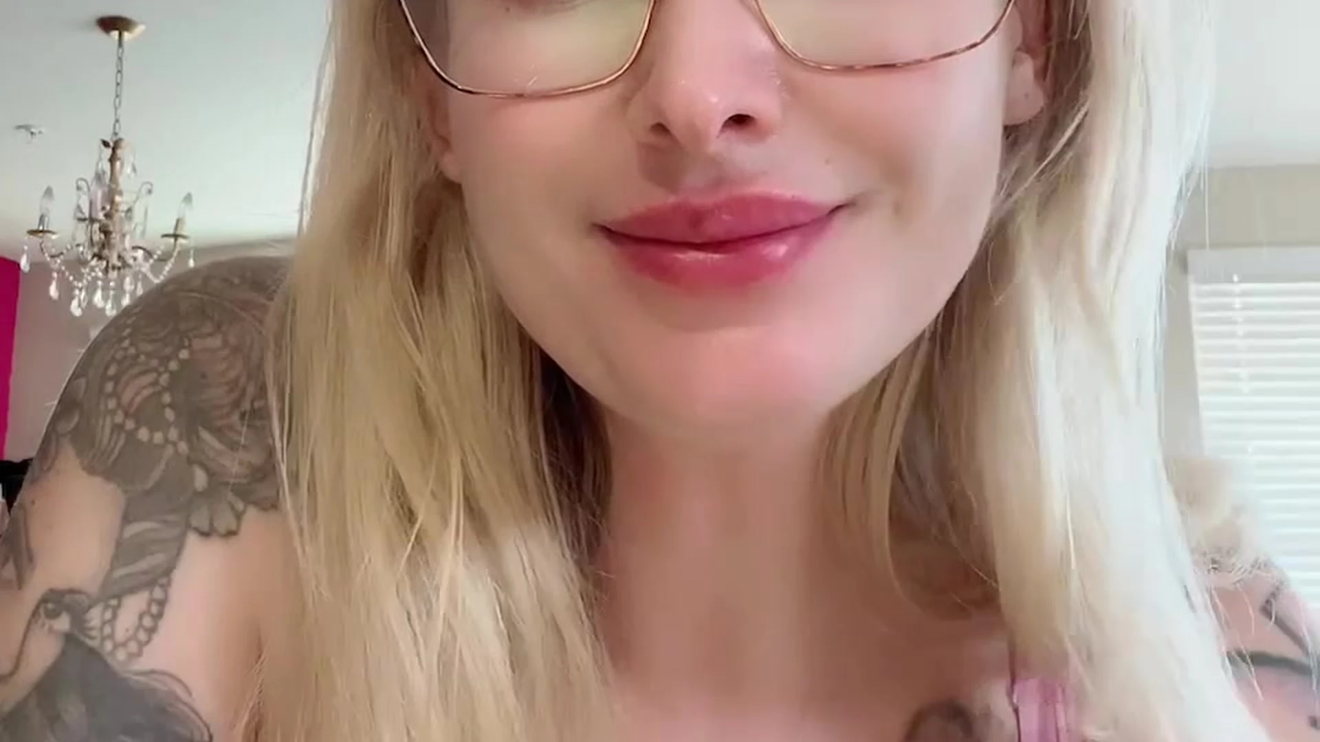 Sensational gorgeous blonde Laura Lux Nude fansly