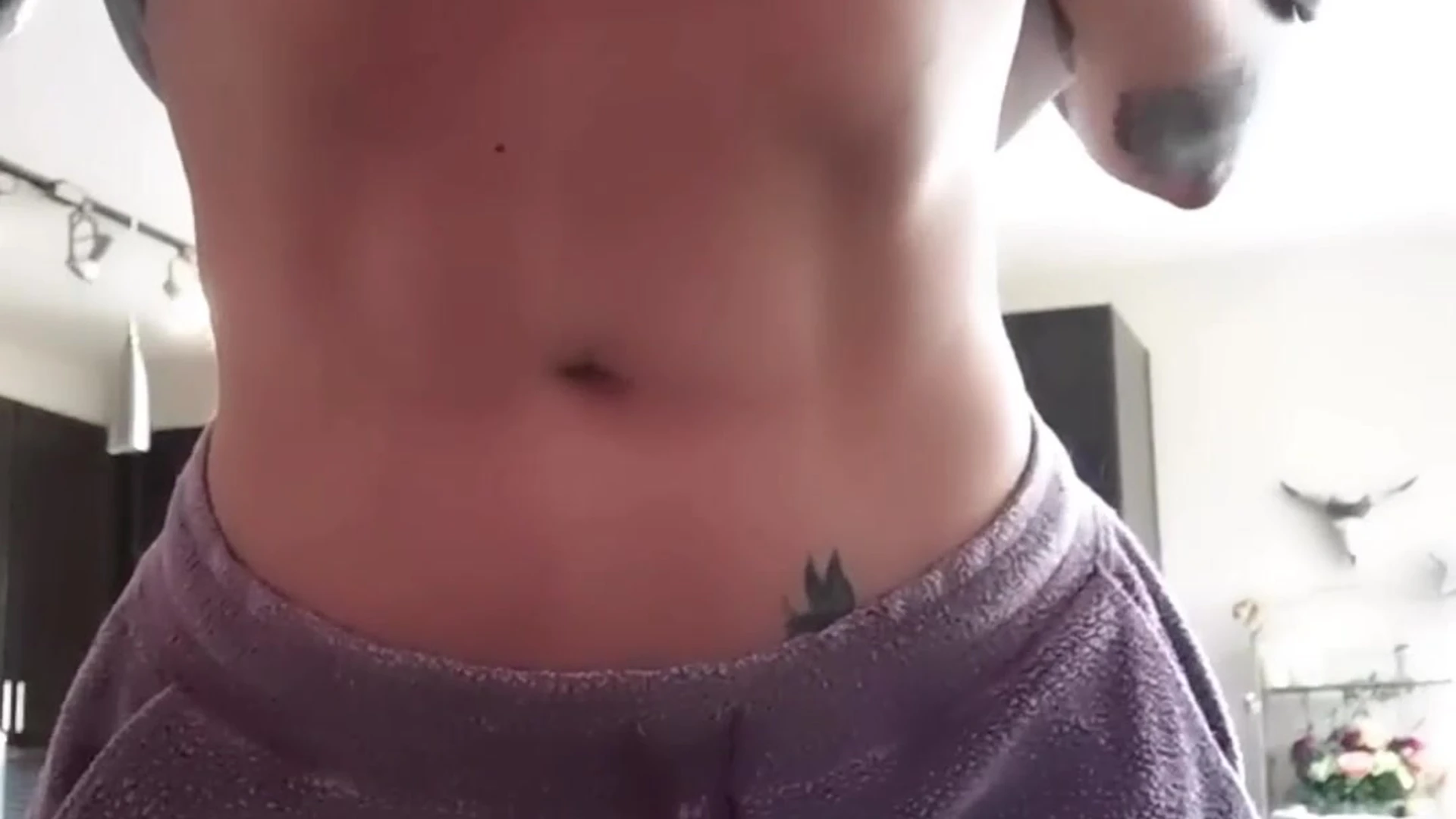 curvy Laura Lux of leak