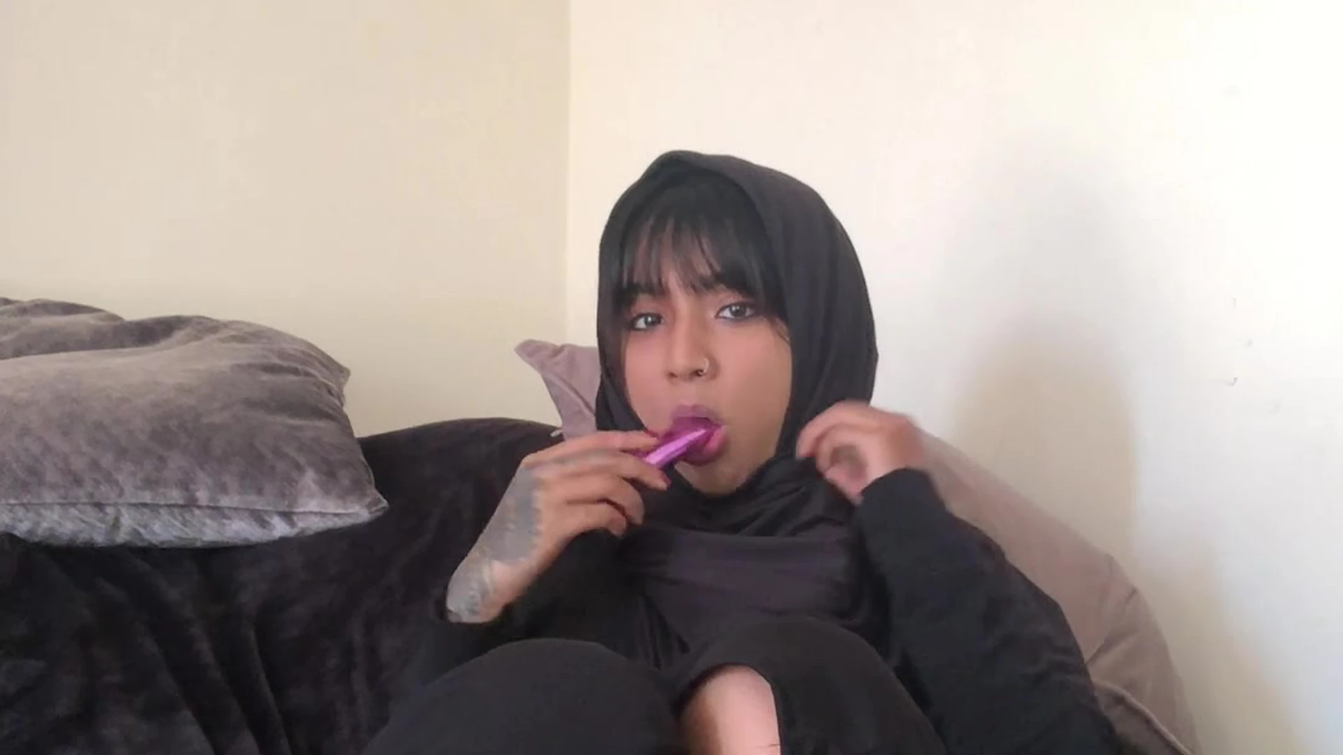 Exposed artistic Big Tits Yasmina Khan leaked nudes