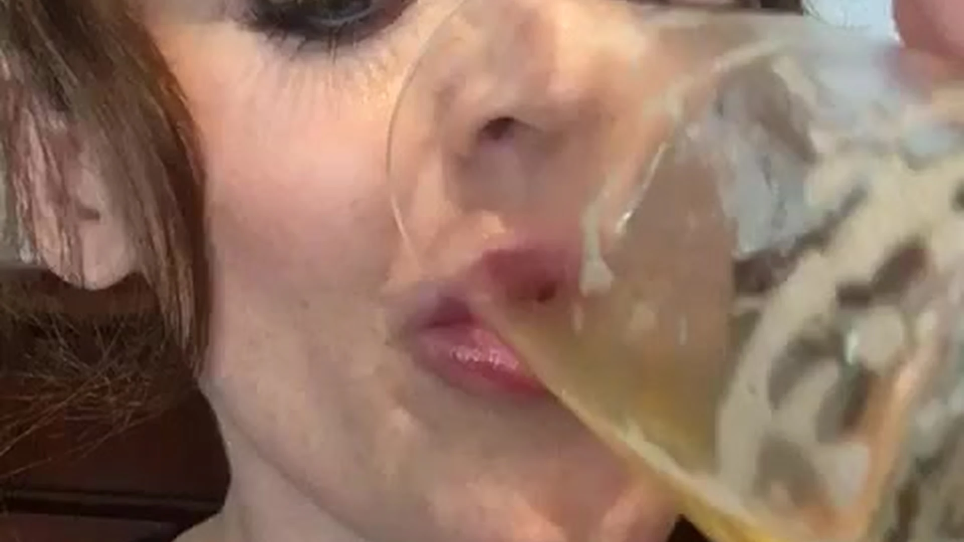 woman-libber sucking Sophie Dee Leak release